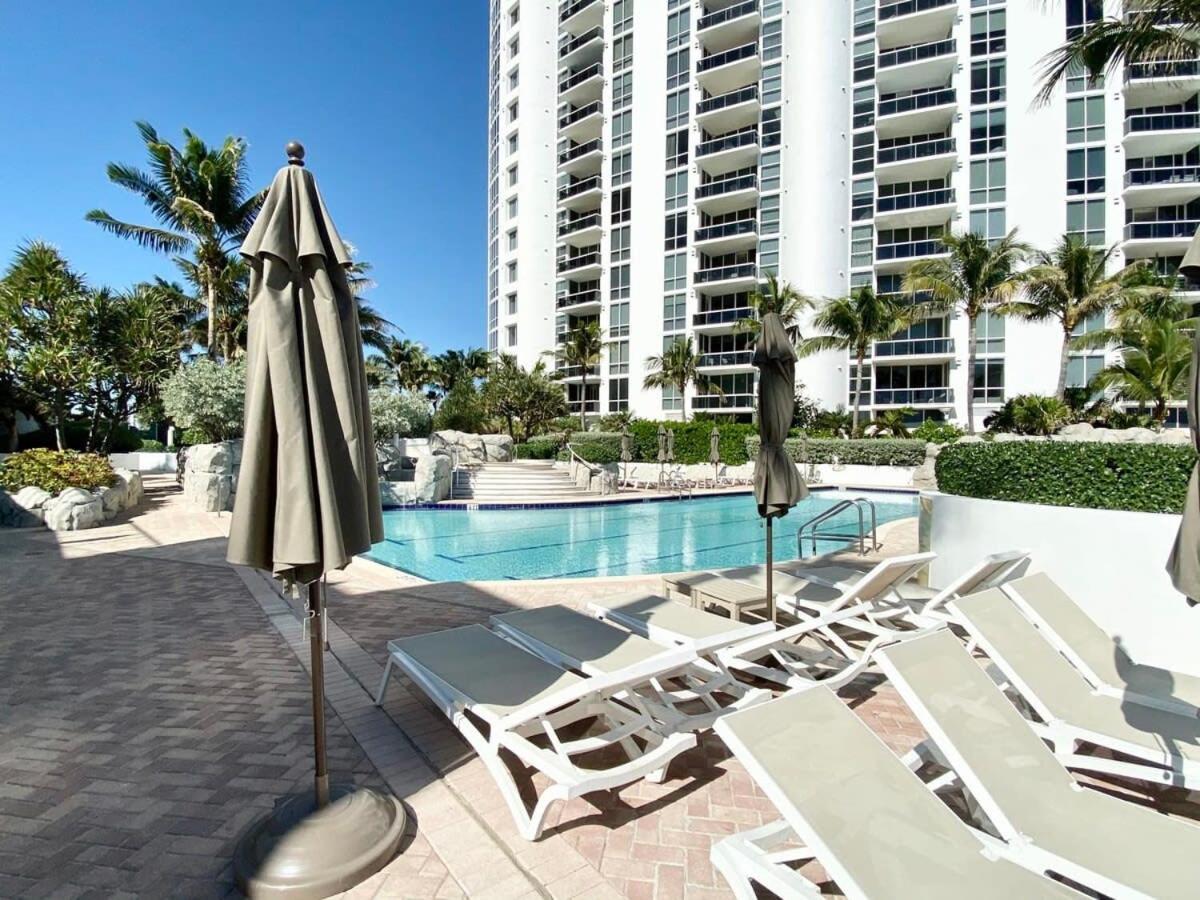 15Th Floor Luxury Suite At Trump Int Resort Sunny Isles Beach Exterior photo